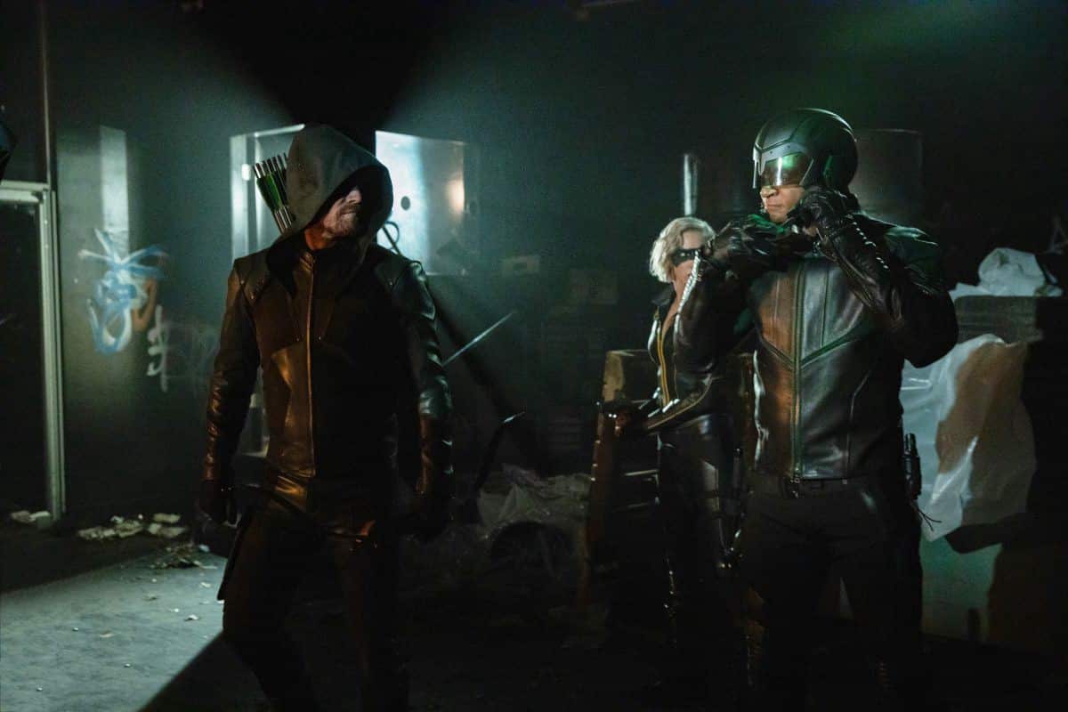 REVIEW: 'Arrow,' Season 8 Episode 1 - "Starling City" 1 Starling City