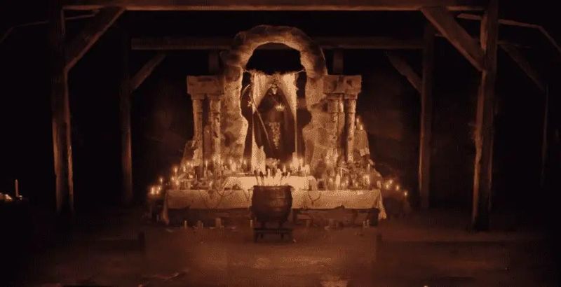 How 'Seis Manos' Uses Mexican Folk Religion 1 Seis Manos