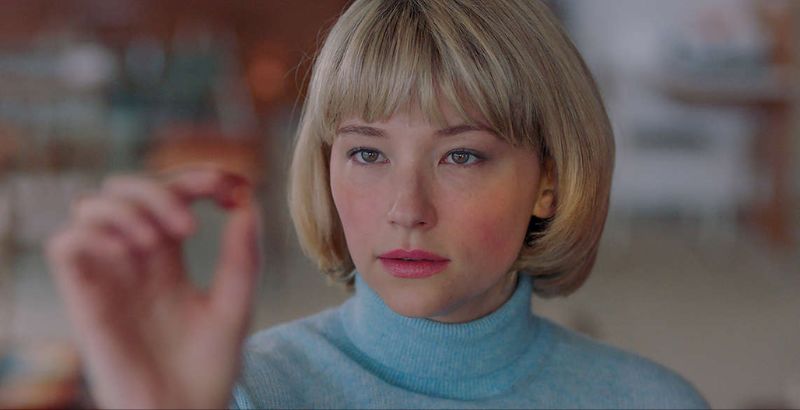 INTERVIEW: Pastels And Pica with 'Swallow' Writer-Director Carlo Maribella-Davis 1 Swallow — But Why Tho (1)