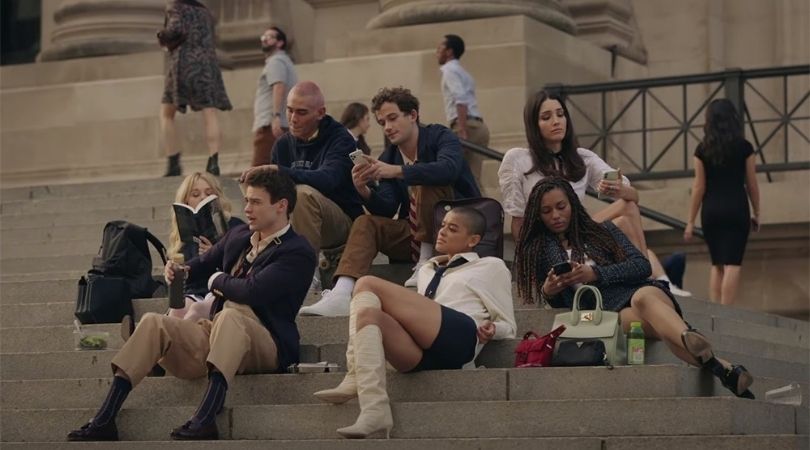 REVIEW: ‘Gossip Girl,’ Episode 1 -“Just Another Girl on MTA” 1 Gossip Girl 2021 - But Why Tho
