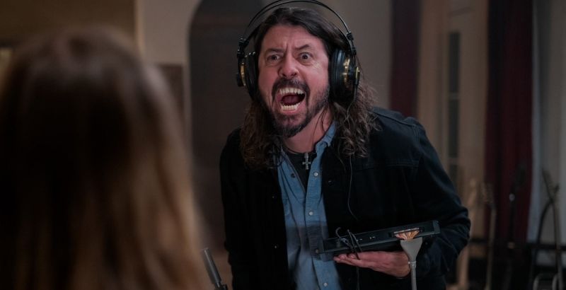 REVIEW: 'Studio 666' is a Rockin' Good Time 1 Studio 666 - But Why Tho