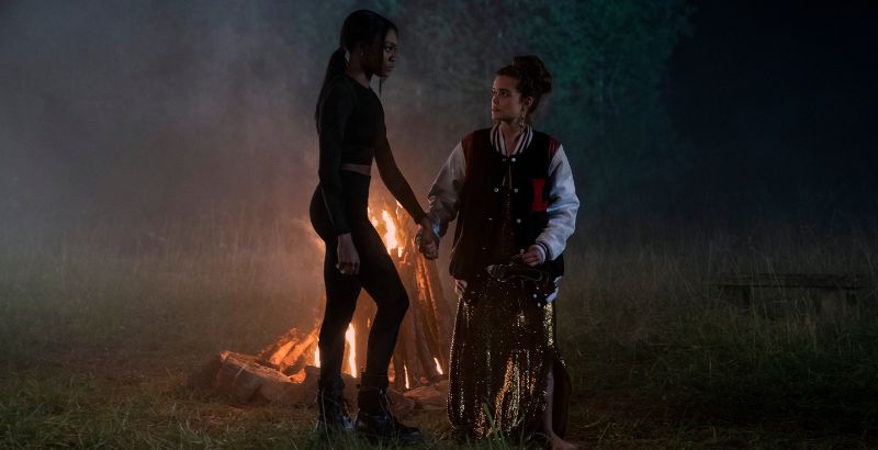 REVIEW: 'First Kill' Brings Messy Vampire Romance 1 First Kill - But Why Tho