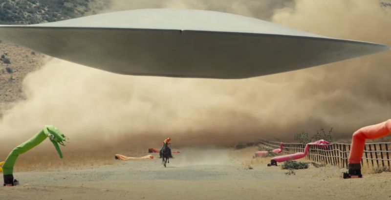 REVIEW: 'NOPE' is Everything I Love About Sci-Fi 1 NOPE - But Why Tho