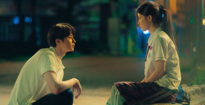 REVIEW: '20th Century Girl' is Sweet Until Its Lonely 1 20th Century Girl - But Why Tho