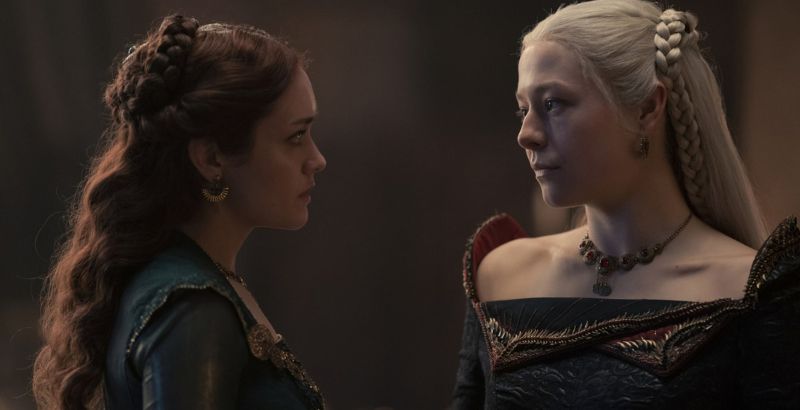 REVIEW: 'House of the Dragon' Season 1 Is Everything That Made Game of Thrones Great 1 House of the Dragon Season 1 - But Why Tho (2)