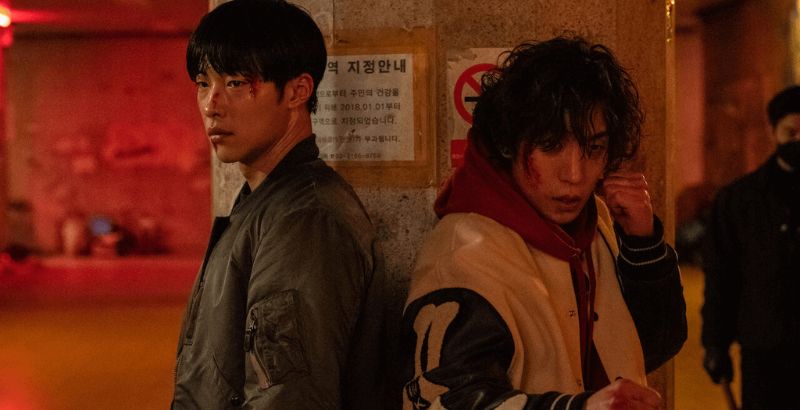 REVIEW: 'Bloodhounds' Delivers Tension 1 Bloodhounds - But Why Tho