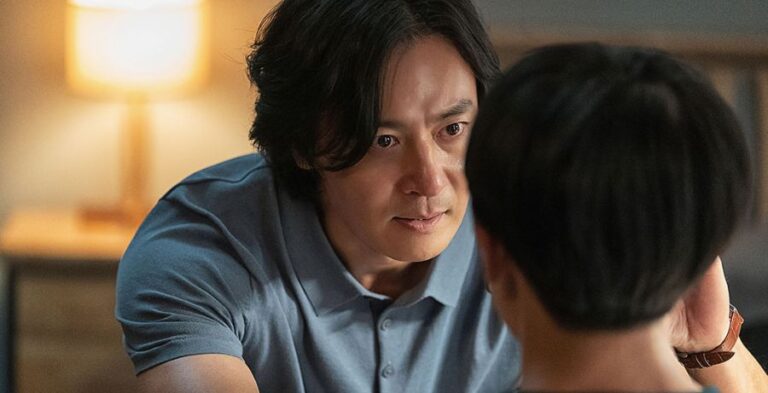 Jang Dong-gun in A Normal Family