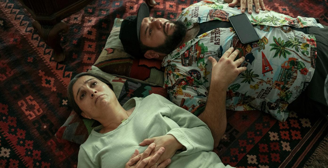 Farah Bsieso and Mo Amer in Mo Season 2