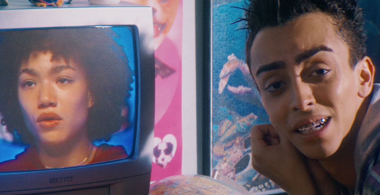 A scene from the movie Queens of Drama