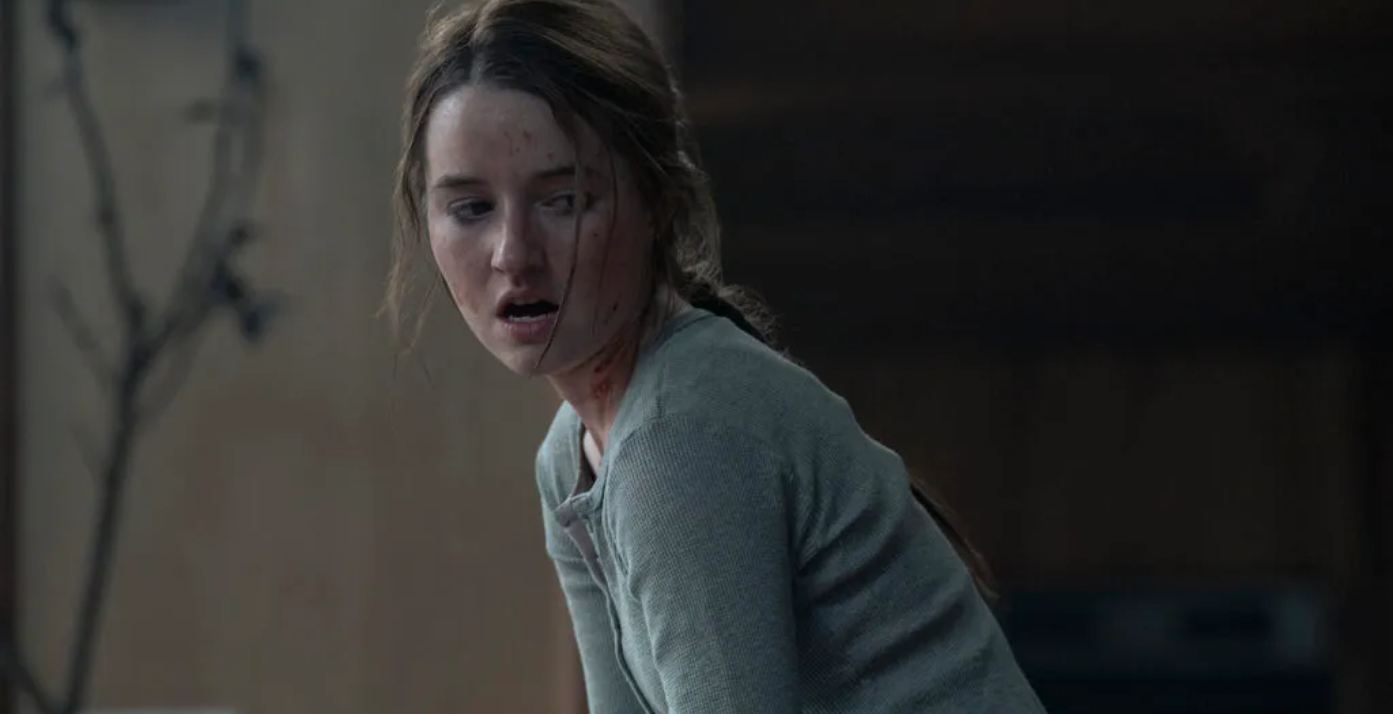 Kaitlyn Dever as Abby In The Last of Us Season 2 Episode 2